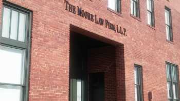 Moore Law Firm LLP