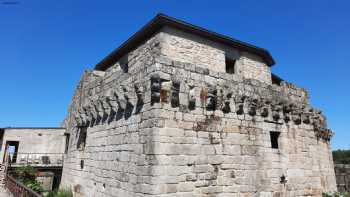 Monumento Castelo De Maceda