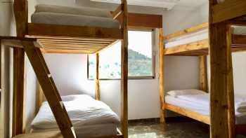 Solana de Granada - Outdoor & Climbing Hostel