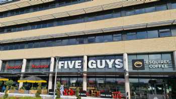 Five Guys Harlow Water Gardens