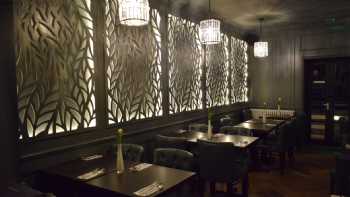 Eighty Six Restaurant & Bar