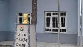 Cumhuriyet İlkokulu