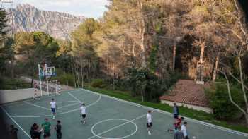 Hotel Checkin Montserrat