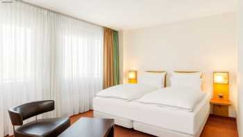 Hotel NH Berlin City Ost