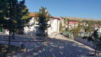 Bayat Öğretmenevi