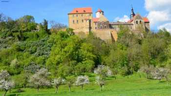 Reisemobil-Stellplatz Am Wald Goseck/Ferienhaus Am Wald Goseck / Wohnmobilstellplatz Goseck