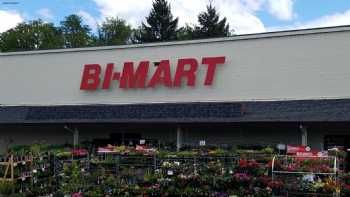 Bi-Mart Membership Discount Stores