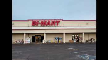 Bi-Mart Membership Discount Stores