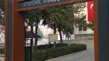 Ataturk Anadolu Lisesi