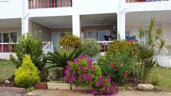 Almira Tatil Sitesi