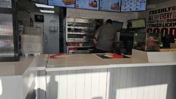 KFC Reading - Shinfield Road