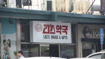 Lee's Discount Drugs