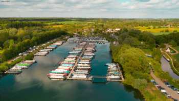 The Boathouse Cafe Bar