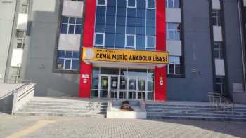 Cemil meriç anadolu lisesi