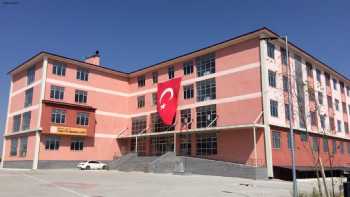 Yakutiye Anadolu Lisesi