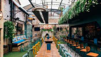 The Jailbird Garden Bar