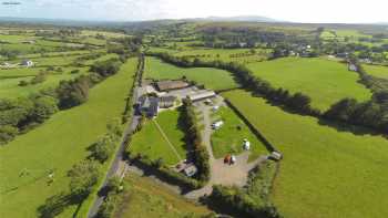 Shepherds Rest Pub, Camping & Caravan Park