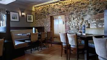 The Glencloy Inn