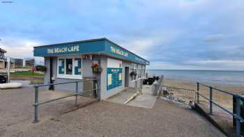 Barnacles Beach Cafe