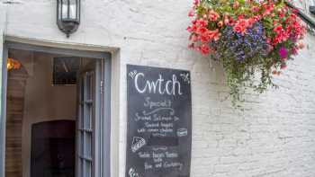 The Cwtch Café