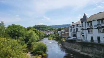 Bridge End Hotel