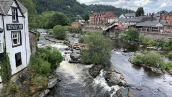 Gales Of Llangollen