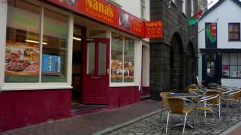 Nana's Pizza & Kebabs