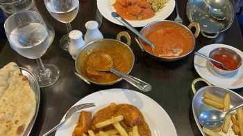 Curry Scene