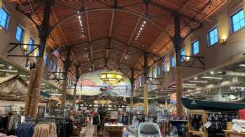 Bass Pro Shops