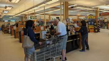 New Hampshire Liquor & Wine Outlet