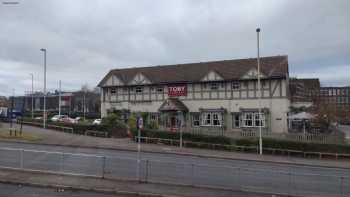 Toby Carvery Burnt Tree Island