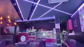 Treatz Dessert Parlour