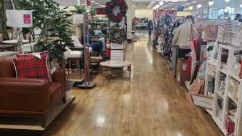 T.J. Maxx & HomeGoods