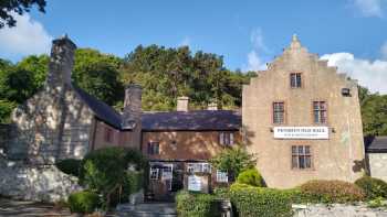 Penrhyn Old Hall