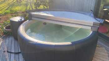 New Hampshire hot tub rentals, LLC