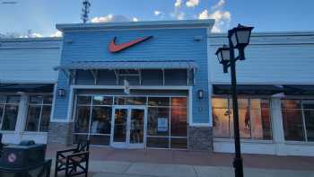 Nike Factory Store - Merrimack