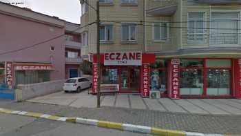 Stad Eczanesi