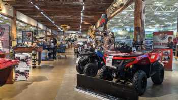 Bass Pro Shops