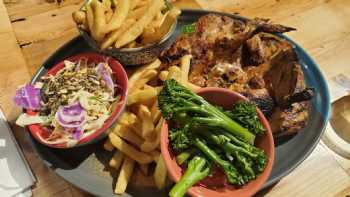 Nando's Hatfield