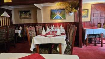 The English Raj, Indian Restaurant