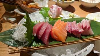 ROKA Canary Wharf