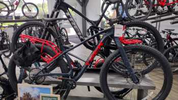 Trek Bicycle Hooksett