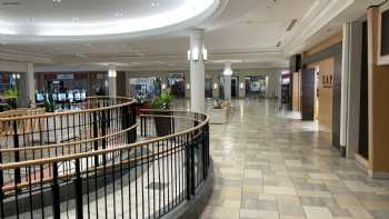 Mall at Fox Run