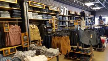 Levi's Outlet Store