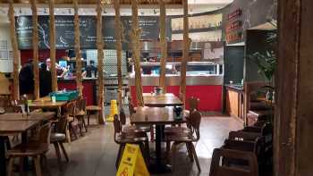 Nando's Slough - Queensmere