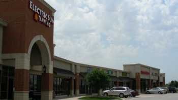 Moonlight Commons Shopping Center