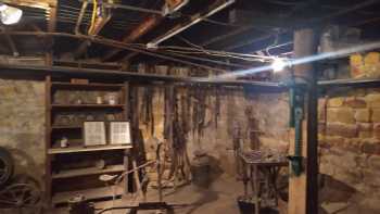 The Ellinwood Emporium & Underground Tunnel Tours