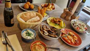 Yamas Meze & Tapas