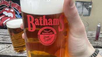 The Lamp Tavern Bathams