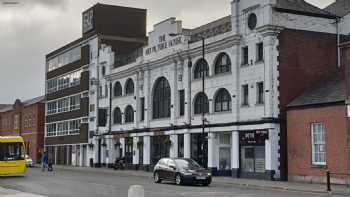 The Art Picture House - JD Wetherspoon